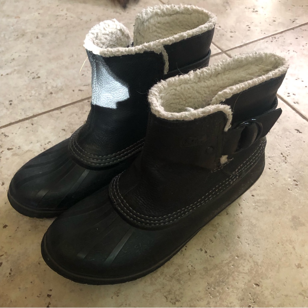 $259 Sorel Slimpack Short Black Leather Rare! Sherpa Lined Ankle Boots Sz 9